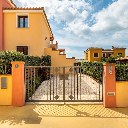 Mattia House Villasimius Exterior foto